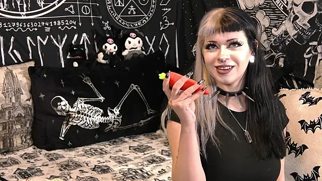 Paige Turner online show from April 11, 2026, 3:22 am