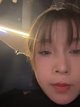 xiaoqiao ss online show from October 8, 2025, 1:47 am