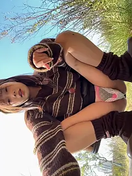 xiaoqiao ss online show from October 23, 2025, 5:51 am