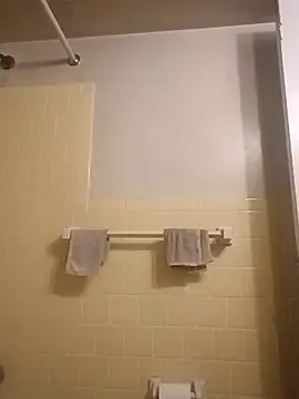 Longthickdick33 online show from April 19, 2026, 12:15 pm