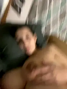 madsdeluxe online show from October 26, 2025, 12:27 am