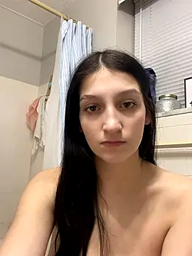 madsdeluxe online show from December 5, 2025, 1:47 am