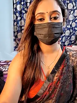 Cute-lusi online show from October 21, 2025, 4:19 pm