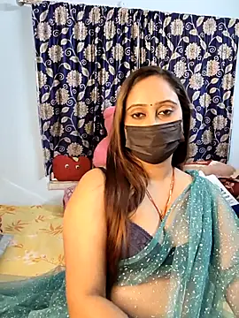 Cute-lusi online show from November 11, 2025, 7:03 pm