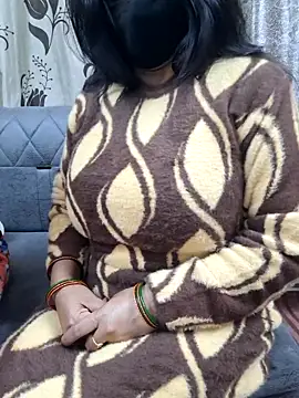 Snapshot of Delhi_Couple_BlowjobFuck chatting on December 4, 2025, 4:48 pm Delhi Couple BlowjobFuck online show from December 4, 2025, 4:48 pm