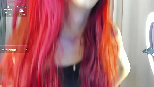 Snapshot of Daria_J chatting on October 12, 2025, 4:11 am Daria J online show from October 12, 2025, 4:11 am