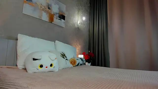 Daria J online show from November 25, 2025, 4:01 am