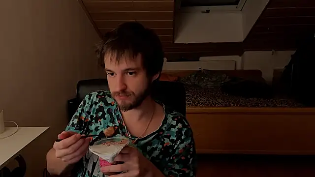 Bez3ybik online show from January 8, 2026, 8:55 pm