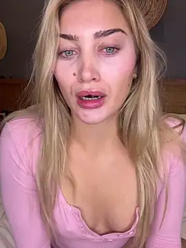 auriangel online show from March 2, 2026, 2:14 am