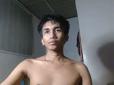 Snapshot of charlie0728 chatting on November 12, 2025, 12:49 pm charlie0728 online show from November 12, 2025, 12:49 pm