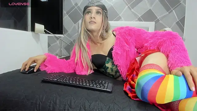 shantala nastasiia online show from April 19, 2026, 1:27 am