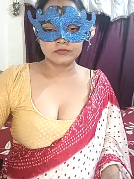 MEERAcle online show from March 11, 2026, 6:14 pm