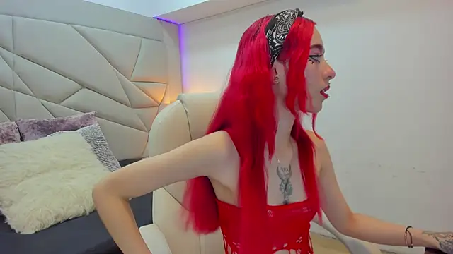 persefone 333 online show from September 20, 2025, 7:48 pm