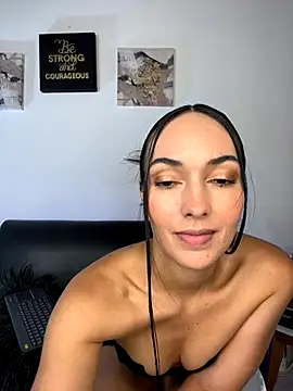 Snapshot of fetish_foot_ chatting on September 19, 2025, 3:24 pm fetish foot online show from September 19, 2025, 3:24 pm