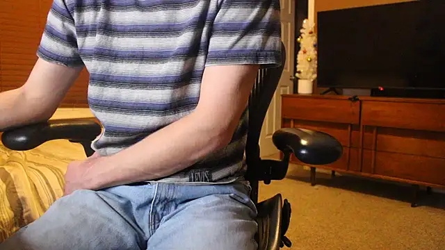 jjjjjfive online show from December 4, 2025, 3:16 am