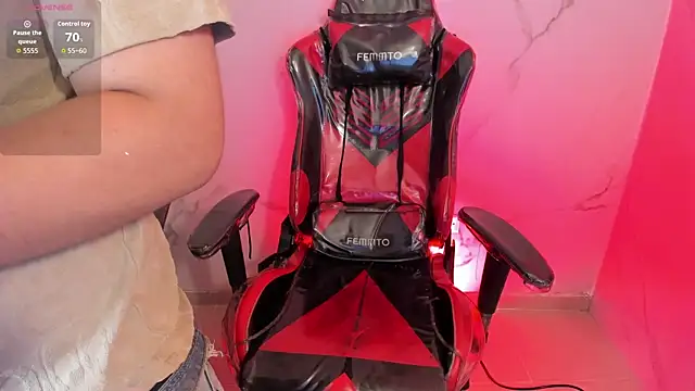 juanmechanic  online show from April 11, 2026, 7:02 am