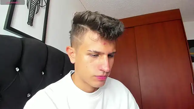 kevin ahss online show from November 27, 2025, 9:17 pm