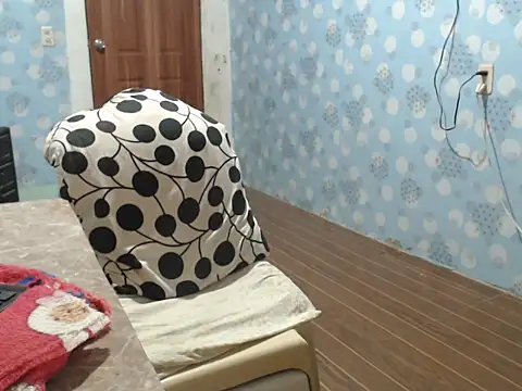 amazing jane2918 online show from June 8, 2026, 12:27 pm