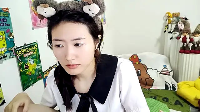 Moonlight-23 online show from September 17, 2025, 3:24 pm