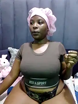 MrsMxx25 online show from October 23, 2025, 4:12 am