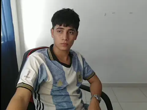 maximo gomez online show from September 25, 2025, 8:34 pm
