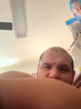 shakeweight online show from January 9, 2026, 6:10 pm