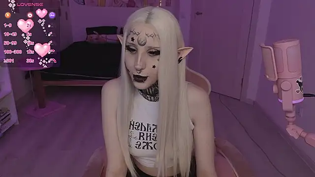 Nana stolass online show from March 5, 2026, 10:11 am