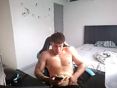 latin party007 online show from April 12, 2026, 12:43 pm