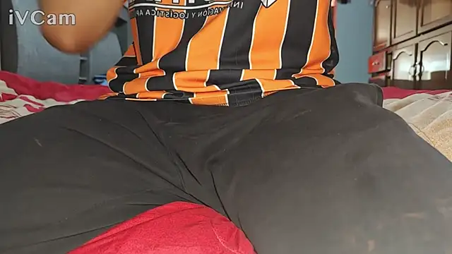 Chair-sm online show from September 13, 2025, 9:58 pm