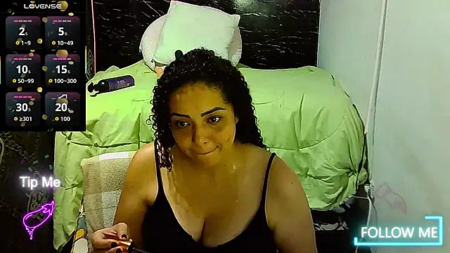  naughty milf online show from March 29, 2026, 2:00 am