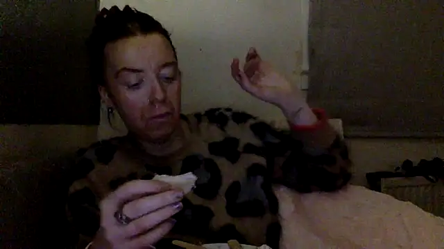 Snapshot of Bellababexox chatting on July 4, 2026, 4:51 am Bellababexox online show from July 4, 2026, 4:51 am