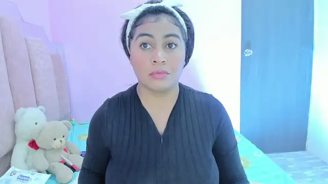 AndreaSweet2 online show from September 20, 2025, 8:21 pm