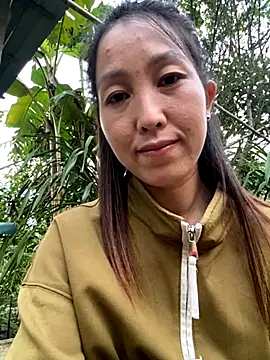 Huong-Ly online show from September 18, 2025, 11:01 am