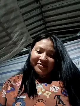 MuiNay online show from October 19, 2025, 11:33 am