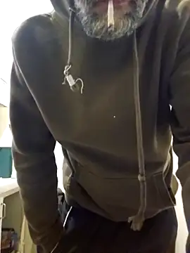 Stingles online show from September 28, 2025, 7:14 am