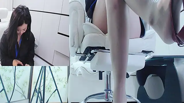 Eileen-L online show from December 22, 2025, 3:47 am