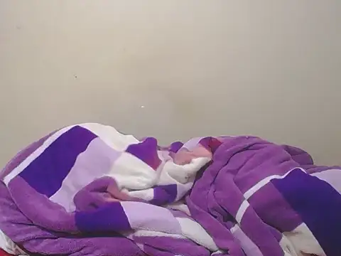 Blackberry96  online show from March 3, 2026, 10:37 pm