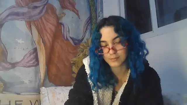 peetitefairy online show from June 20, 2026, 6:38 am