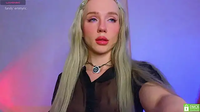 KittenFang online show from March 28, 2026, 6:35 am