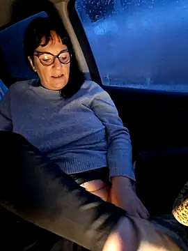 honey47 online show from January 9, 2026, 3:59 pm