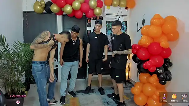 Playhardsex  online show from October 21, 2025, 11:05 pm