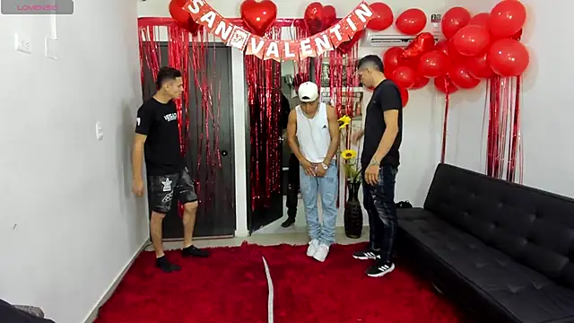 Playhardsex  online show from February 13, 2026, 11:01 pm