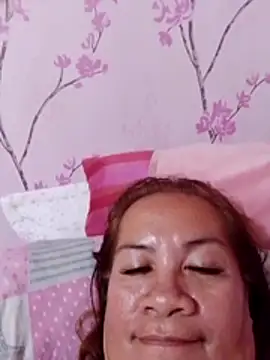 vickyhot1966 online show from March 12, 2026, 3:45 am