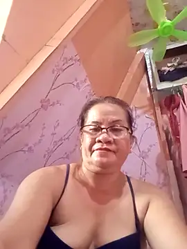 vickyhot1966 online show from May 30, 2026, 7:38 am