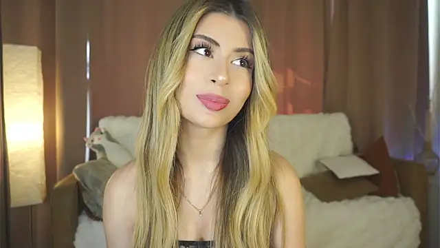 GeorginaHarn online show from June 8, 2026, 8:04 am