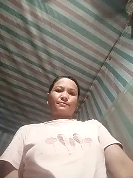 Snapshot of Love-Mama33 chatting on October 27, 2025, 11:09 pm Love-Mama33 online show from October 27, 2025, 11:09 pm