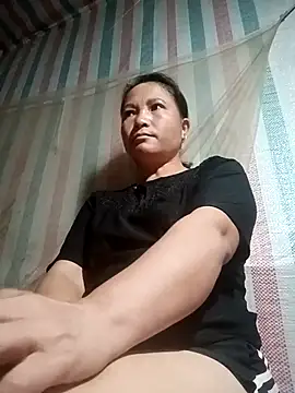 Snapshot of Love-Mama33 chatting on October 30, 2025, 10:54 pm Love-Mama33 online show from October 30, 2025, 10:54 pm