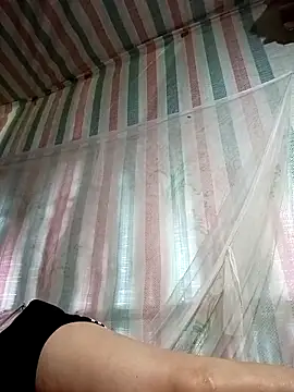 Snapshot of Love-Mama33 chatting on November 10, 2025, 6:45 am Love-Mama33 online show from November 10, 2025, 6:45 am