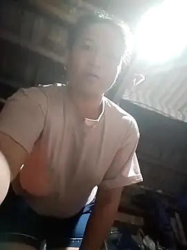 Snapshot of Love-Mama33 chatting on November 11, 2025, 10:54 pm Love-Mama33 online show from November 11, 2025, 10:54 pm