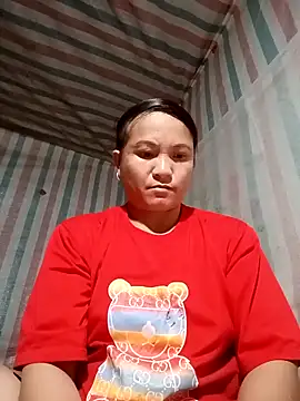 Snapshot of Love-Mama33 chatting on November 20, 2025, 1:44 pm Love-Mama33 online show from November 20, 2025, 1:44 pm